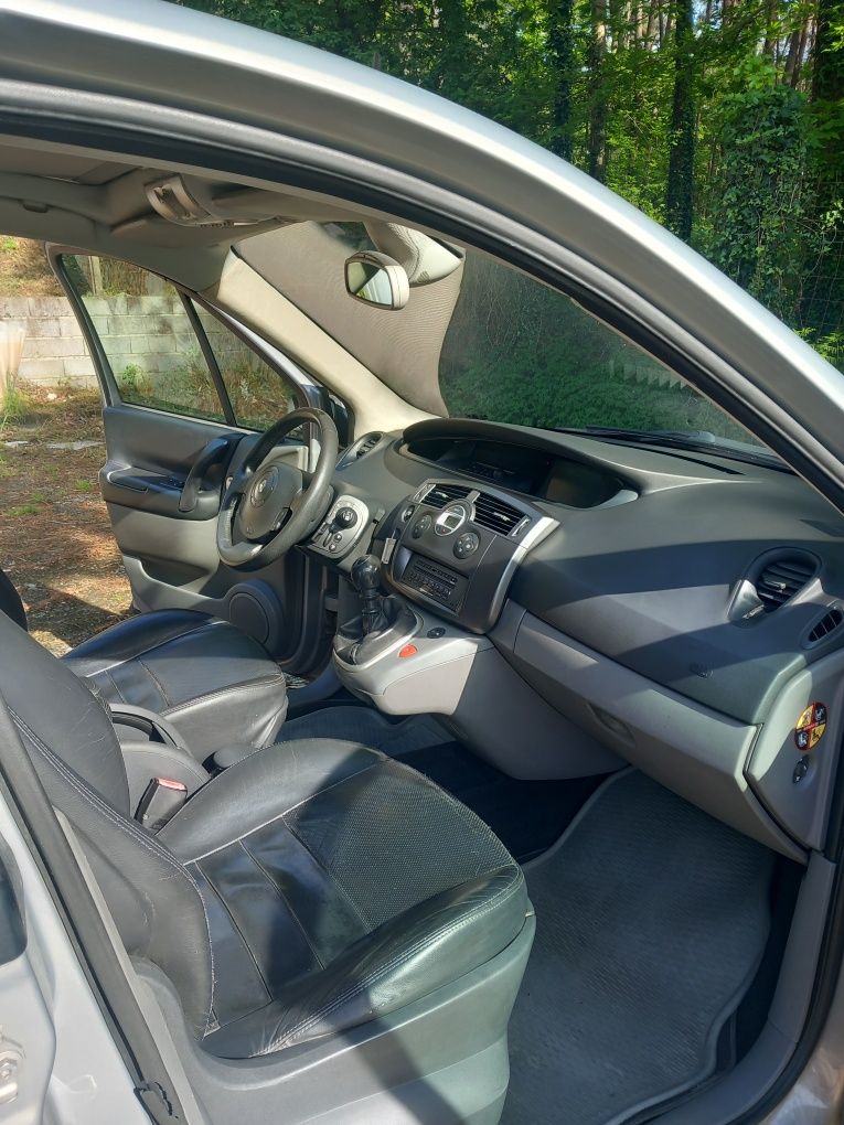 Renault Grande Senic 1.9 DCI
