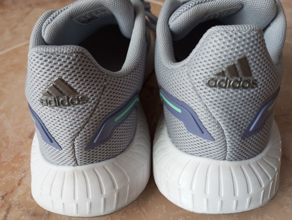 Ténis Adidas senhora 36,5