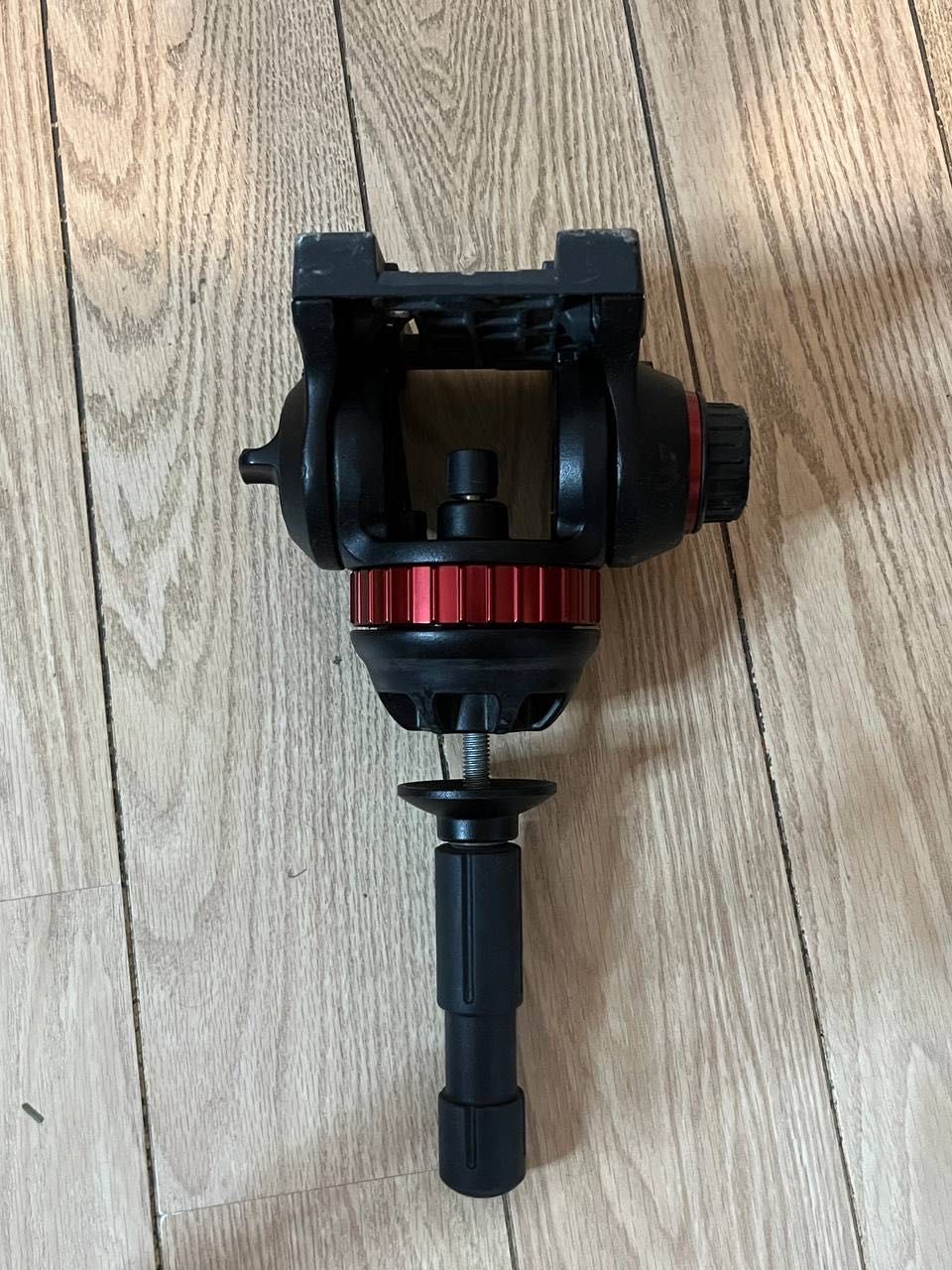 Штативная голова Manfrotto MVH502A