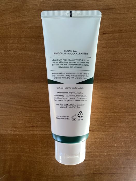 Пінка для вмивання Round Lab Pine Calming Cica Cleanser