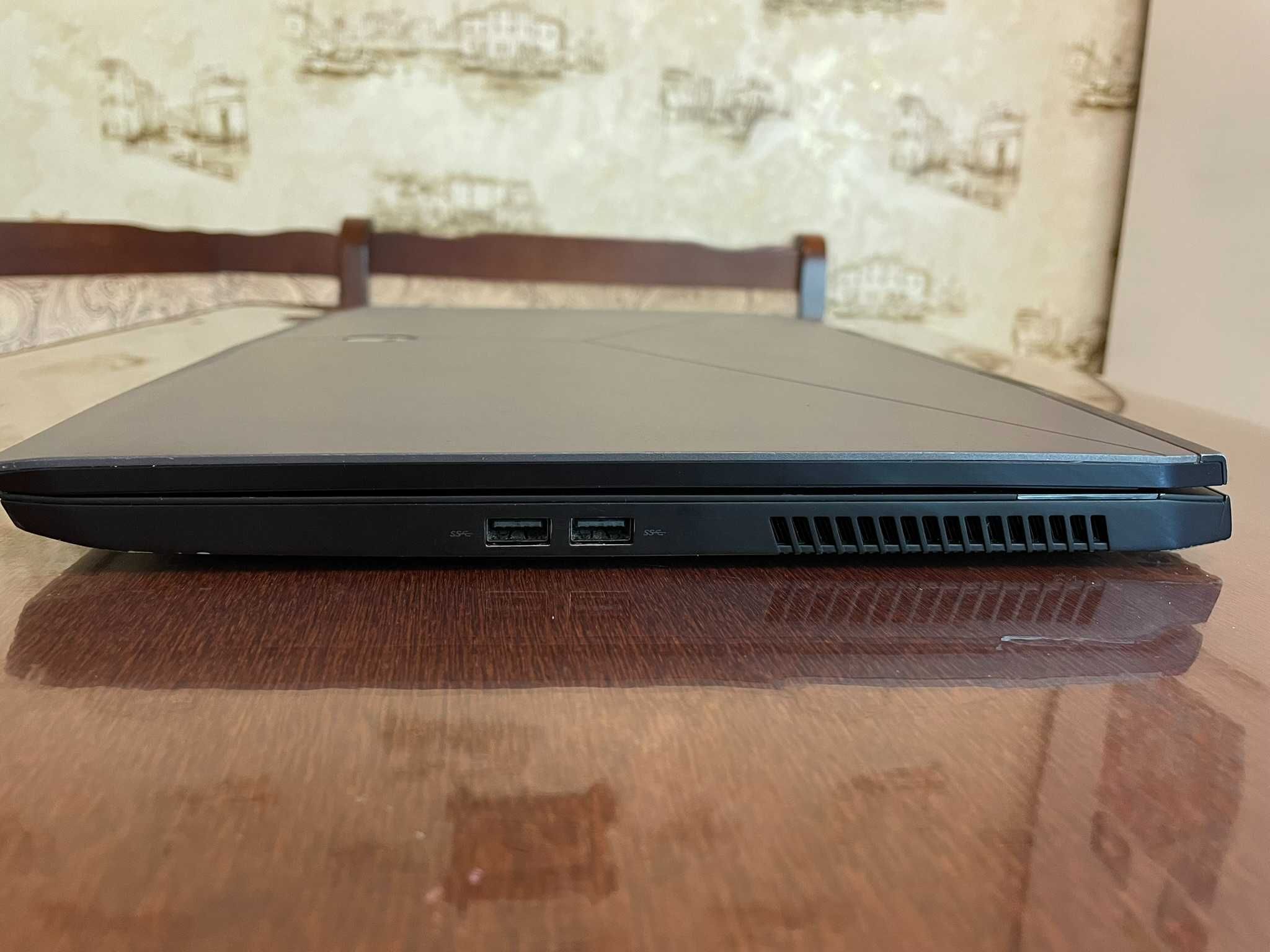 Ноутбук 17" FHD Alienware M17 (I7-8750H/16Gb/SSD512/RTX2080)
