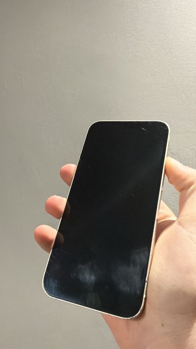 Iphone 13 kolor bialy uzywany 87%