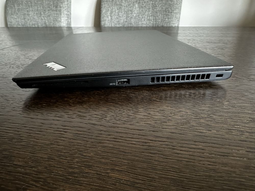 Laptop Lenovo T480s cienki T480 i7 SSD