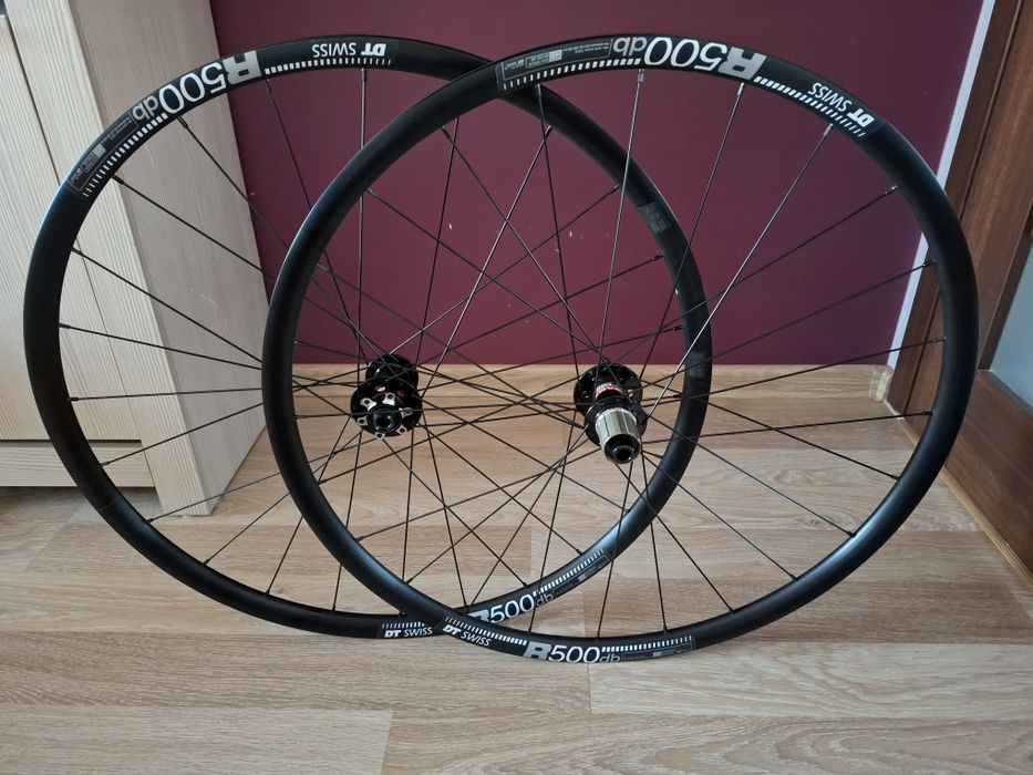 Nowe koła 28 29 dt swiss novatec gravel 1824g maszynowe łożyska