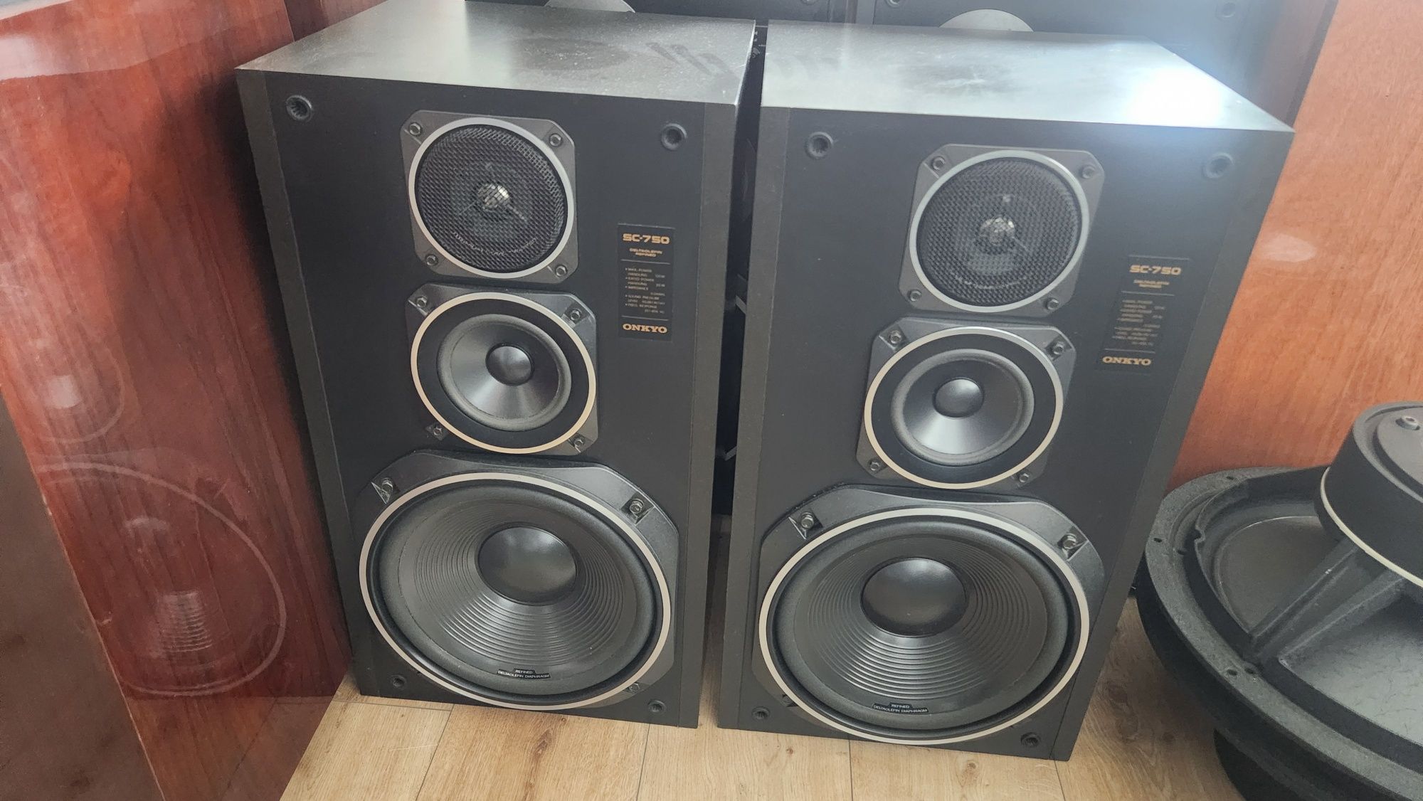 Kolumny Onkyo sc-750
