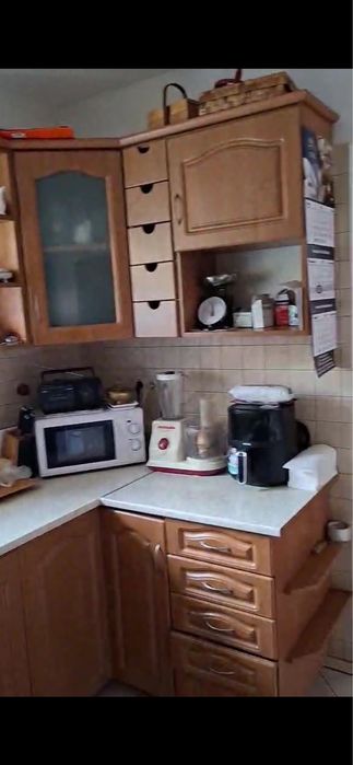 Sprzedam meble kuchenne ze sprzętem
