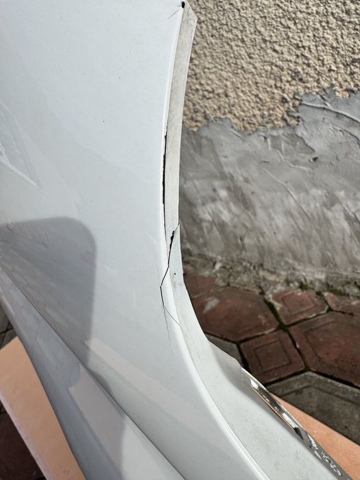 Крило праве renault zoe OV369