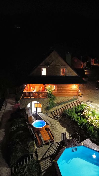 Luksusowa Willa w Beskidach dla 14osób- jacuzzi, sauna, balia, basen