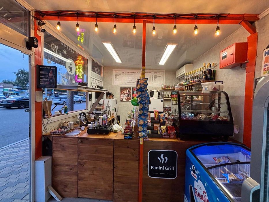 Продаємо затишну та приємну кавʼярню,