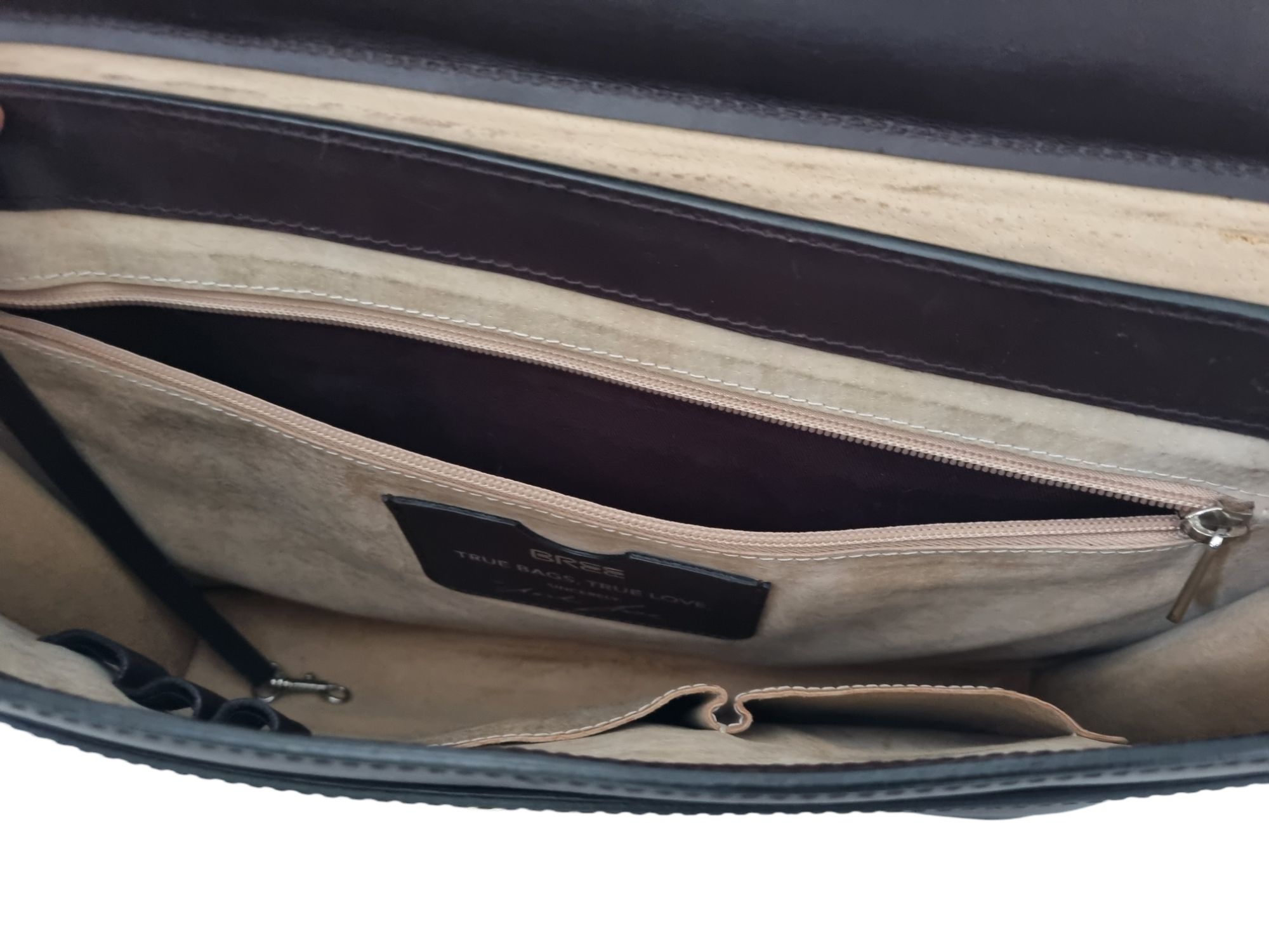 Brązowa skórzana torba torebka bree 
Szerokość 38 cm 
Wysokosc 26 cm