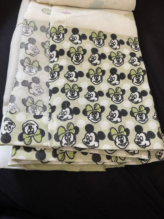 Cortina Mickey e Minnie