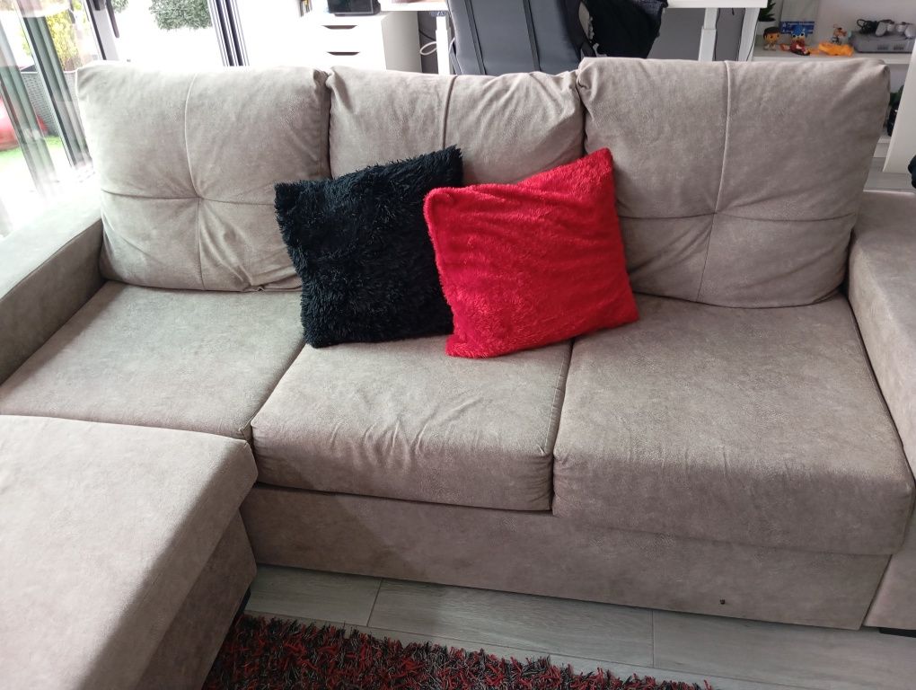 Sofá  com chaise long