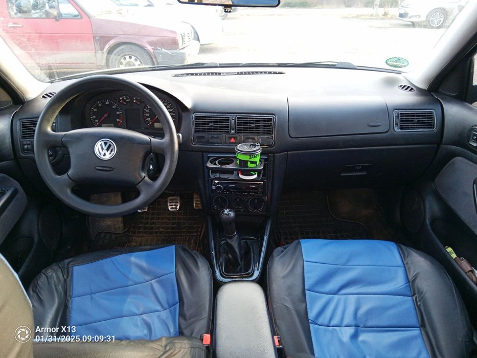 Гольф 4 1998р 1.6