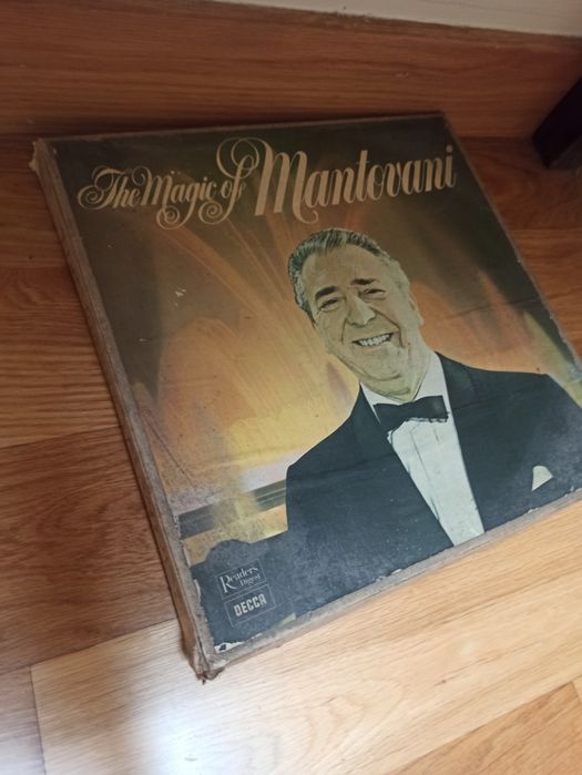Vinil - the magic of mantovani