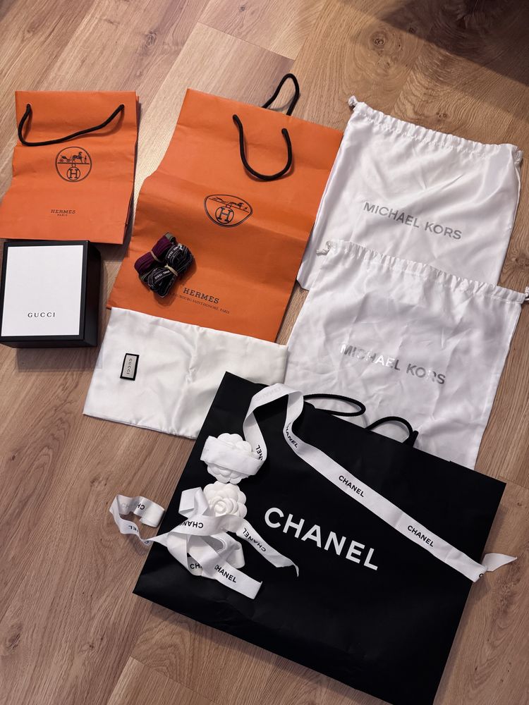 Zestaw toreb, worków i tasiemek Hermes Chanel Gucci