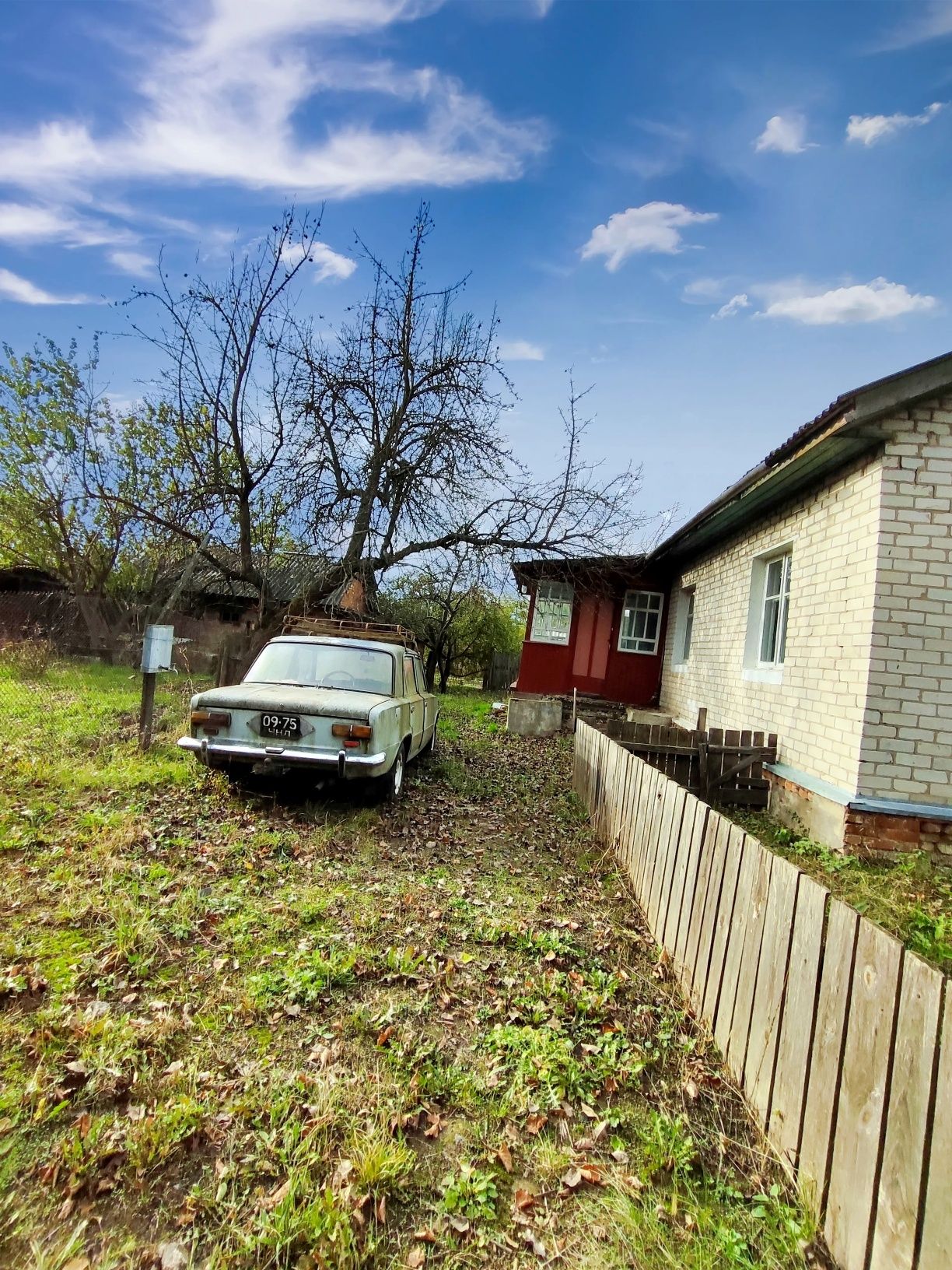 Продам Будинок з приватизованою землею в с.Халявин/ SZ