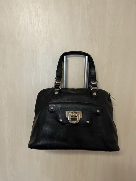 DKNY шкіряна сумка б/у