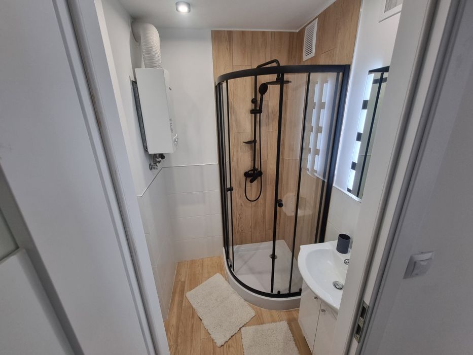 2 niezależne pokoje po remoncie z balkonem dwustronne Borek Tańskiego