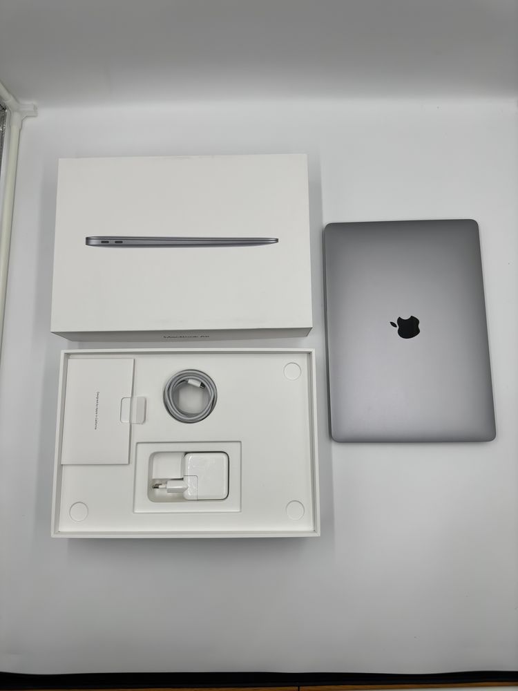 Apple MacBook Air 13,3” M1 16GB RAM 256GB SSD - Super stan