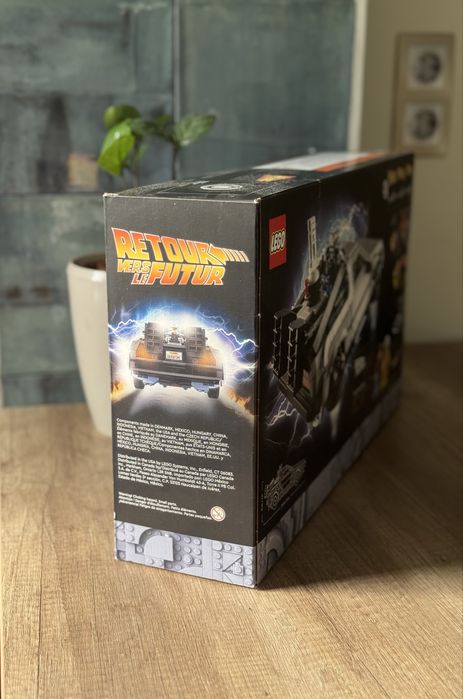 Великий набір! Делоріан 10300