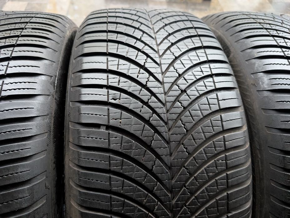 Зимняя резина 255/45 R19 Goodyear Vector