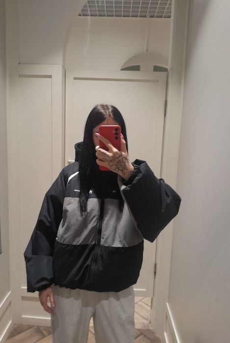 Об'ємна куртка, чорний пуховик оверсайз opiym демисезон