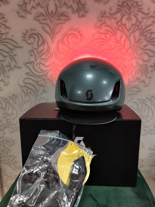 Kask Scott rower deska hulajnoga Scott doppio wbudowana  lampka  S