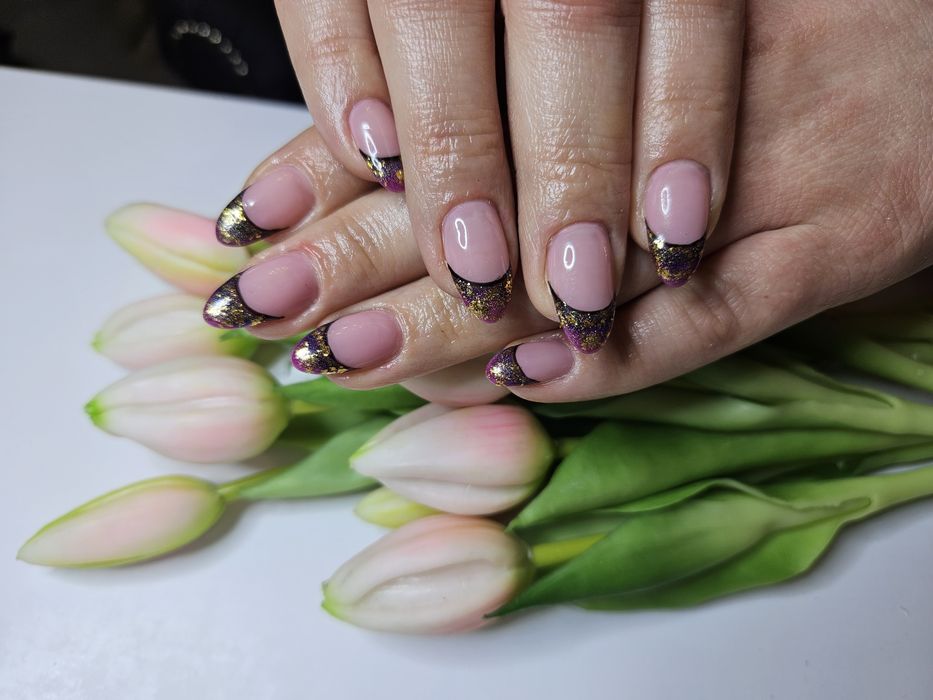 Paznokcie żelowe / HYBRYDA / manicure hybrydowy  / pedicure /TANIO