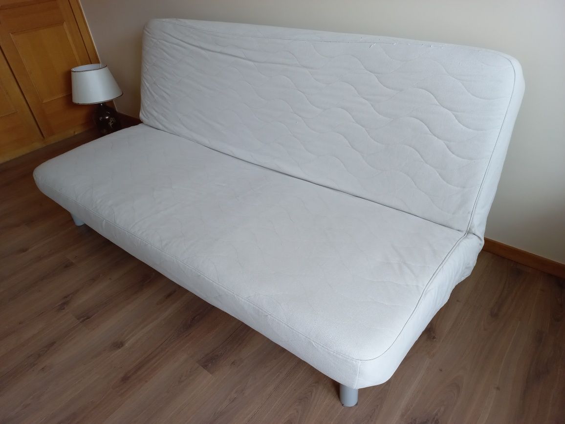 Sofá-cama Ikea 3 lugares 200x150 cm