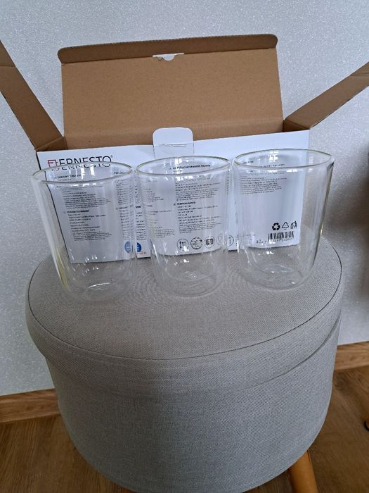 Szklanki  termiczne   nowe