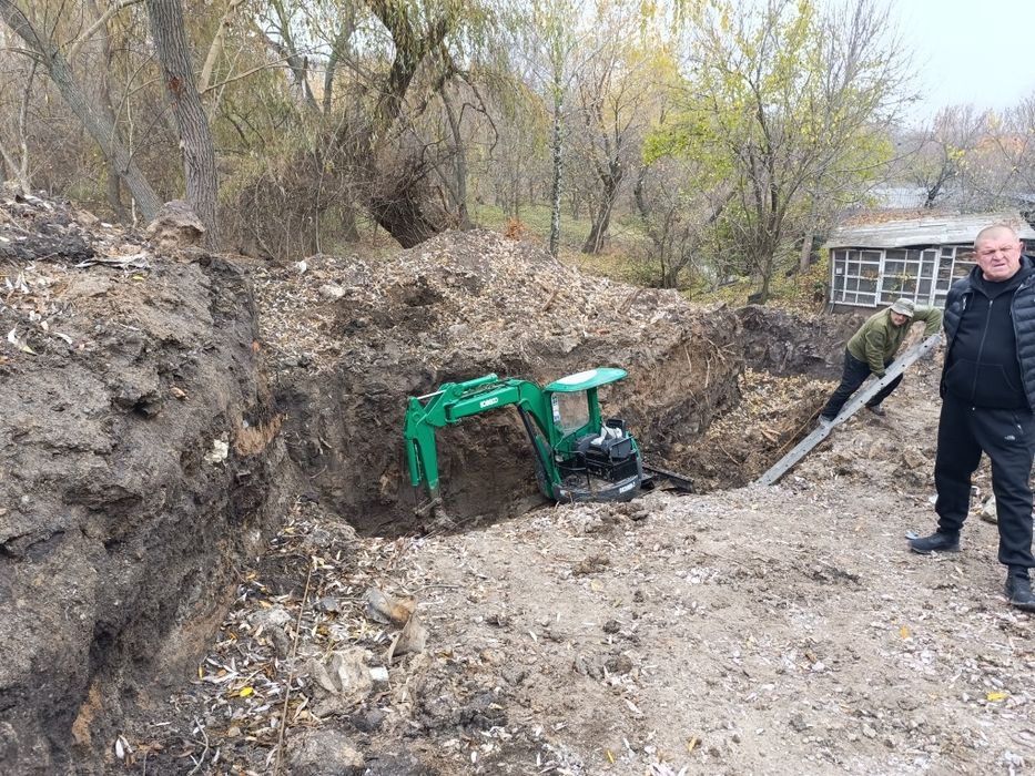 Экскаватор мини,ексковатор міні по Україні,аренда по областям на еваку
