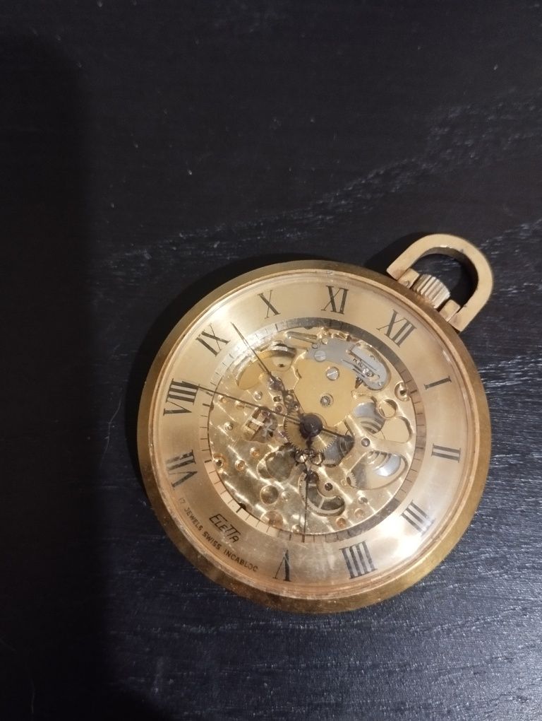 Relógio de bolso Eletta banhado a ouro