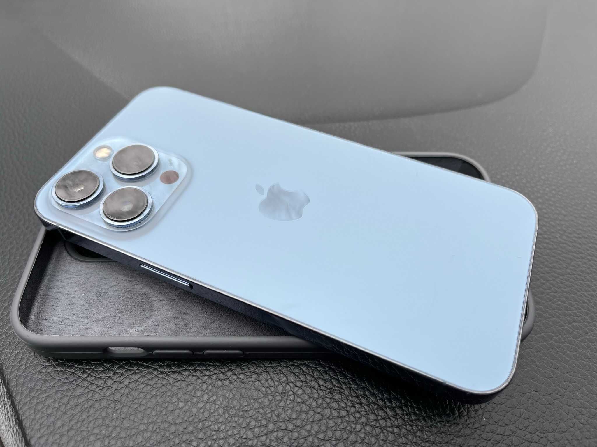 Apple iPhone 13 Pro Sierra Blue