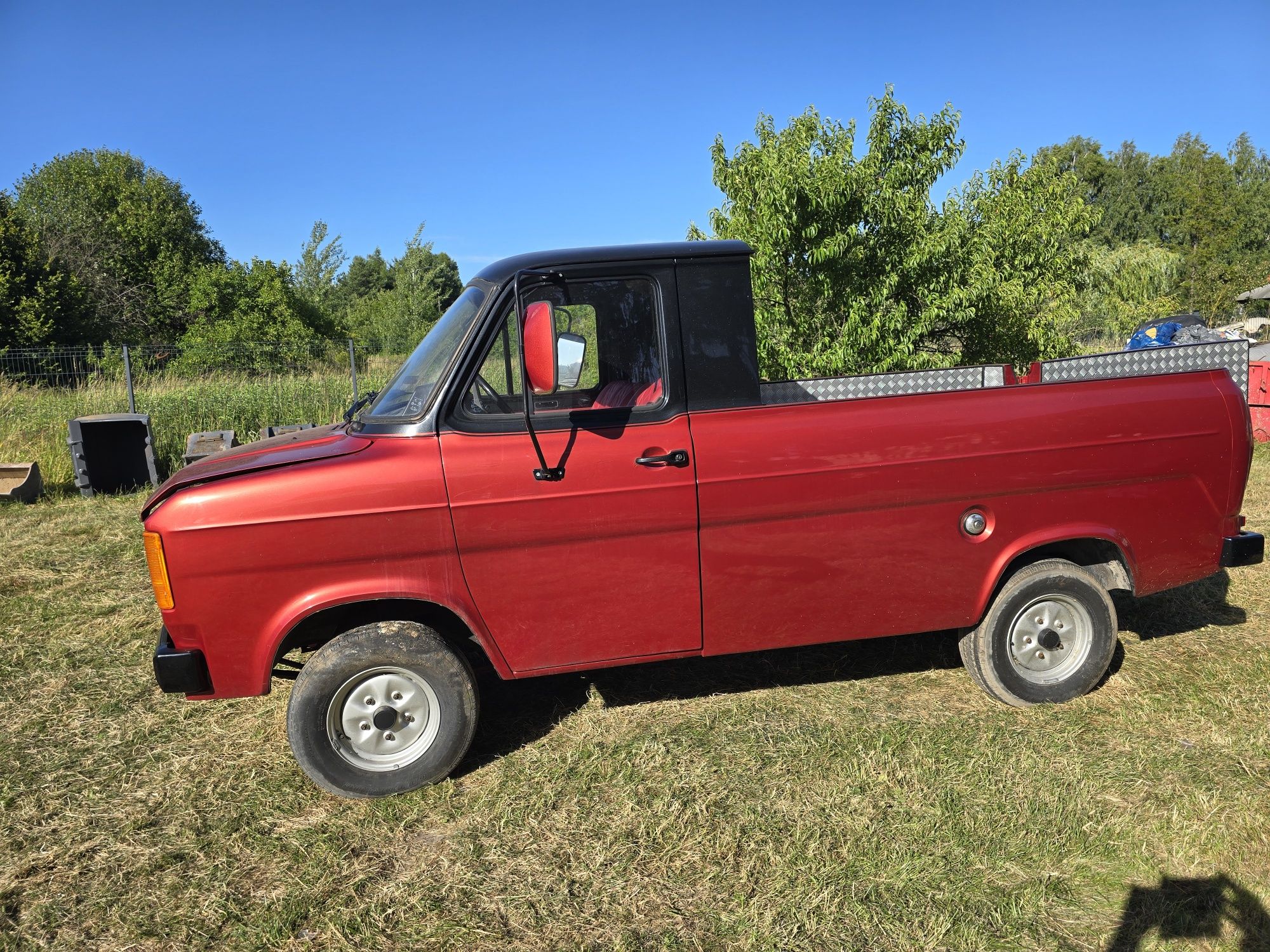 Ford transit pikap