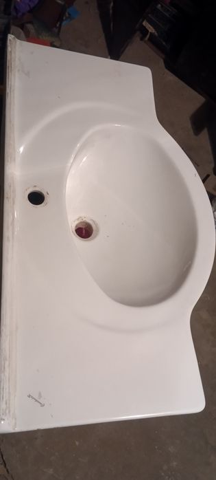 Умывальник для ванной комнаты 95см