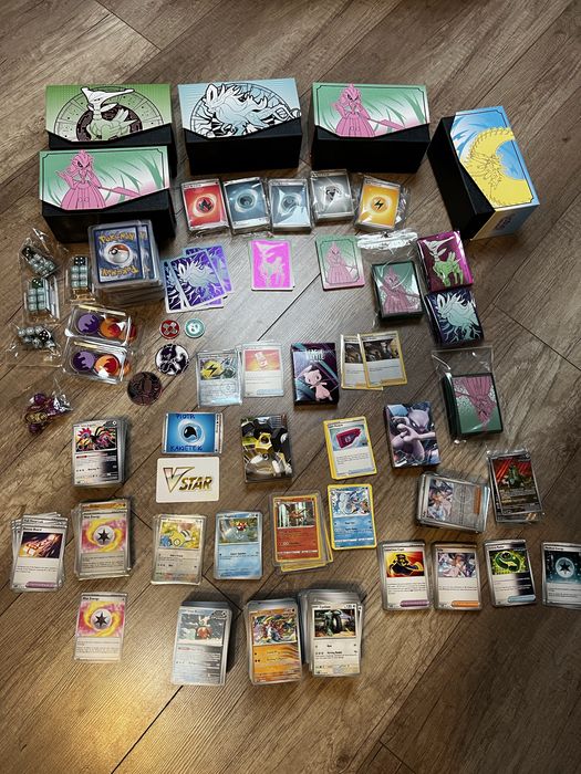 Karty Pokemon około 1485 szt różne serie
