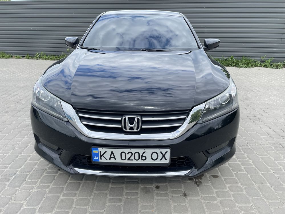 Honda accord 9 2015