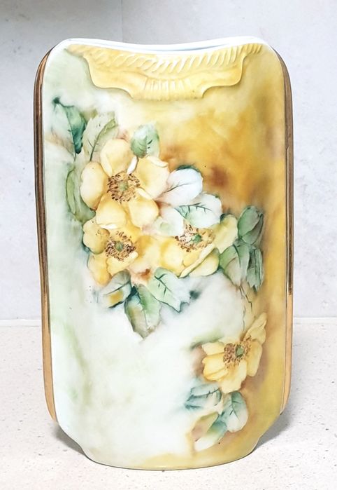 Fantástica antiga jarra em porcelana Royal Bavaria KPM  pintada à mão