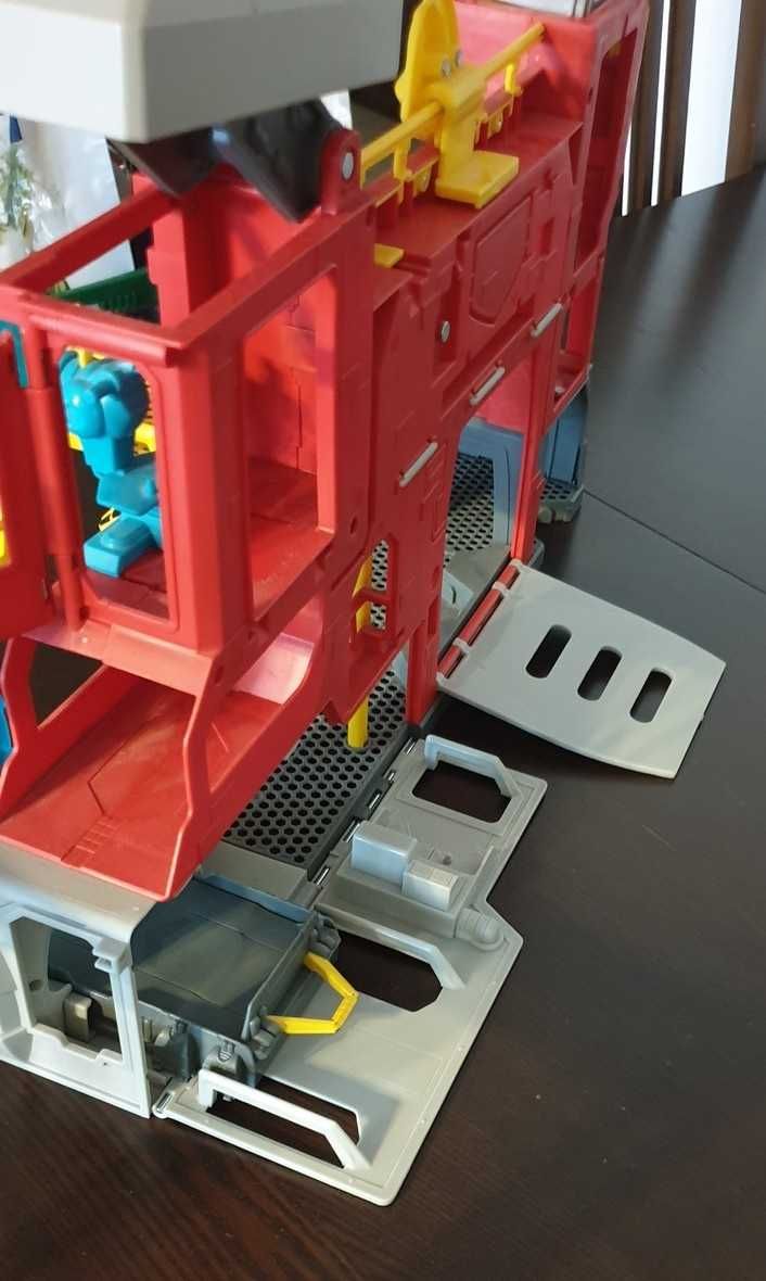 Transformers Rescue Bots Hasbro Playskool - Remiza Strażcka