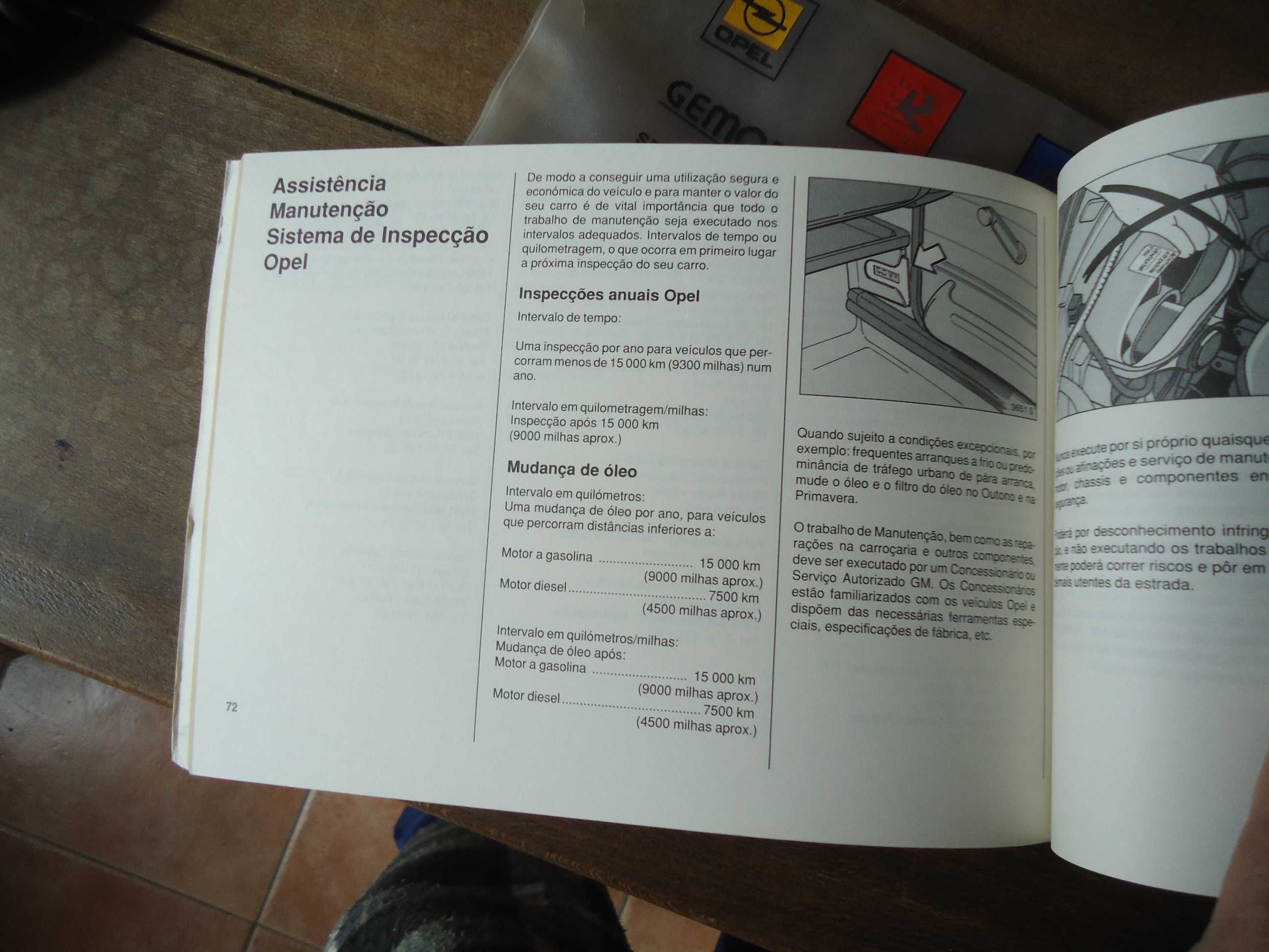 Manual de Opel Corsa A em Portugues com capa