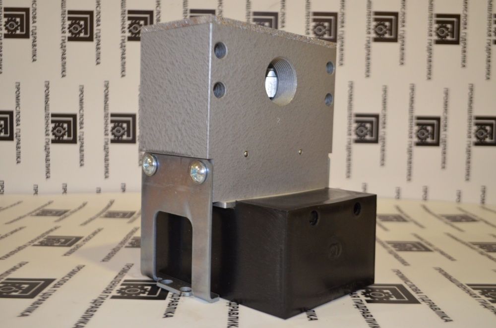 Пневмораспределитель У71-22 У71-24А 3МП-16 3МП-25 пневмоклапан У71-24