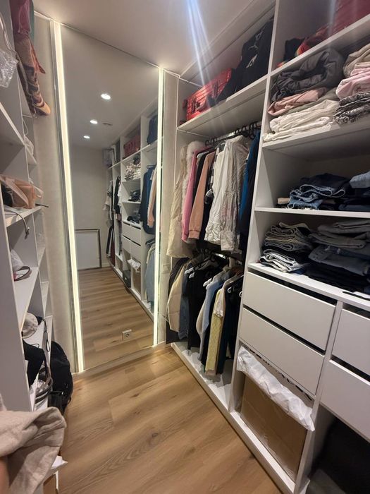 Продаж квартири з дизайнерським ремонтом вул. Жасминова