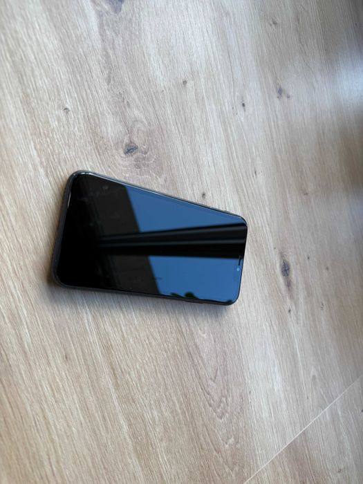 Telefon Apple iPhone 11 64 GB bateria: 100% + Gwarancja 12 msc