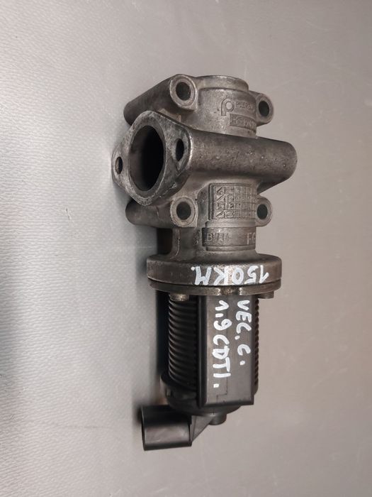 Stan BDB 1.9 CDTI 150KM zawór EGR Vectra C Signum Zafira B Astra H