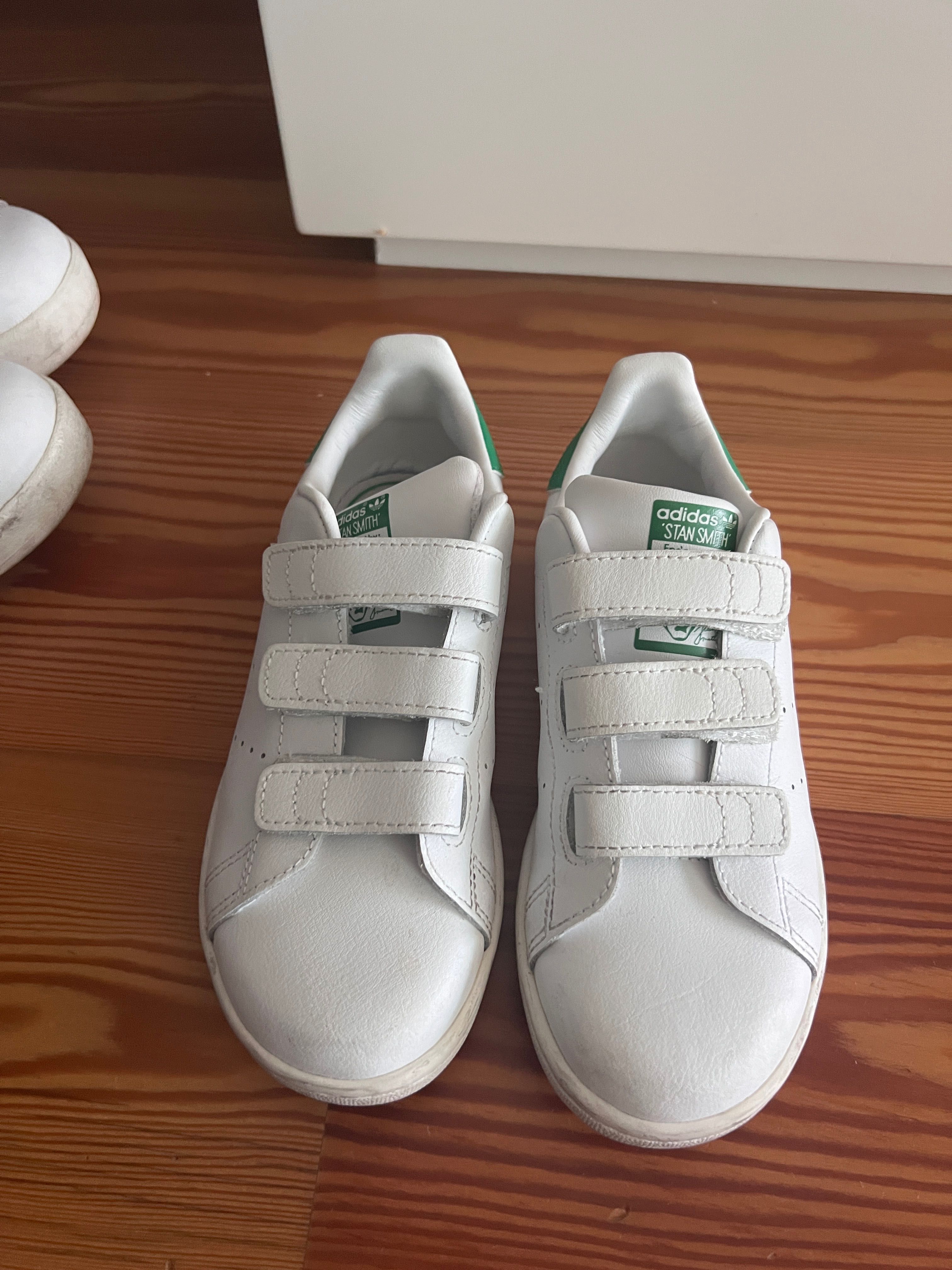 Adidas Stan smith quase novo