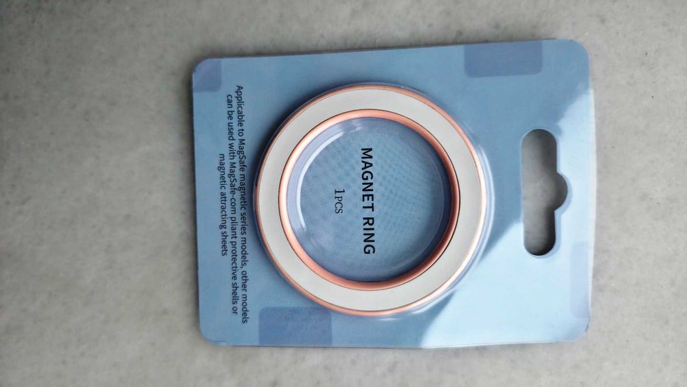 Магнітна настінна підставка тримач Magsafe