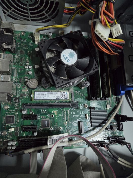 TERRA Core i5-8400(6x2.80/16GB DDR4/256GB SSD/UHD 630 1GB/400Watt)