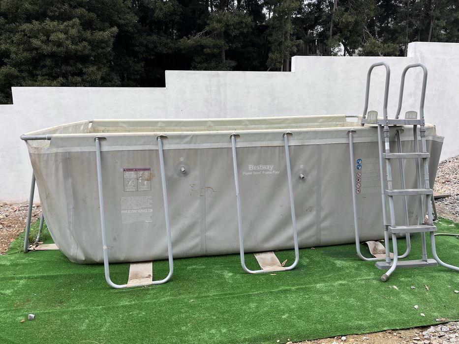 Piscina bestway usada 4.12x2x1,22mt