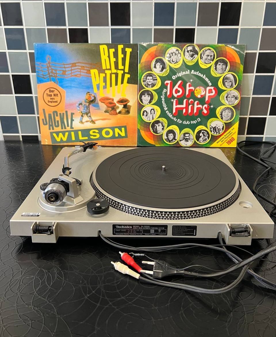 Technics SL D202 Вініловий програвач