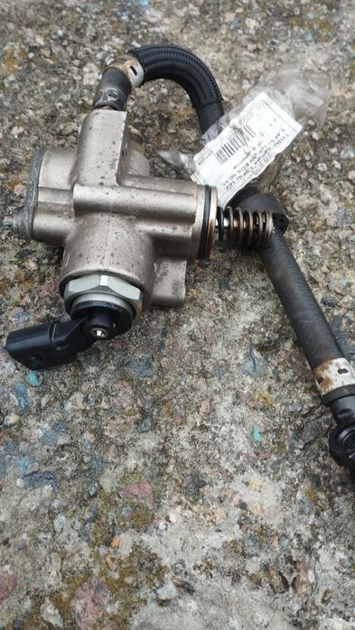 Насос ТНВД бензин 1,6 FSI 16V